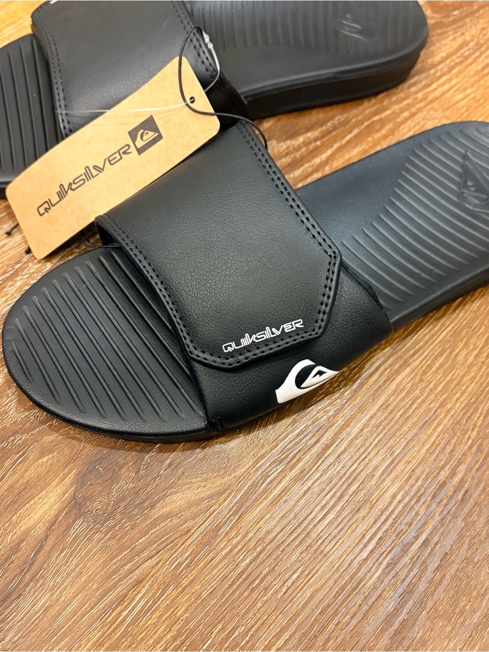 NWT Quiksilver Men’s Black Slide Sandals Size 8 🩴